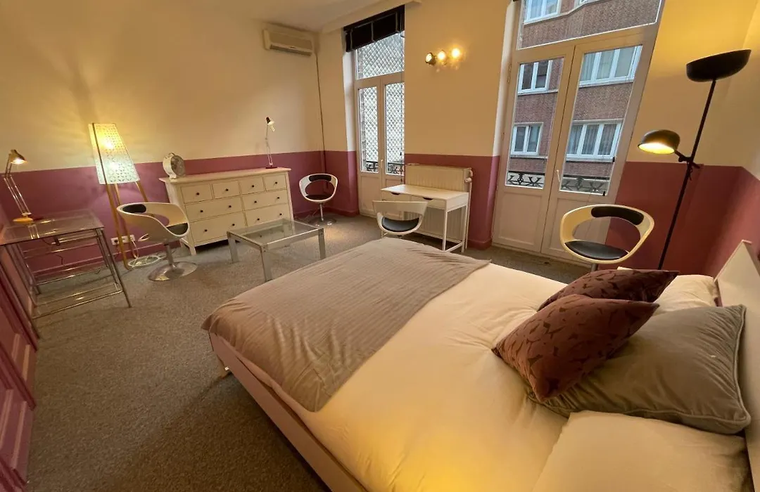 Guest House Bxl-1