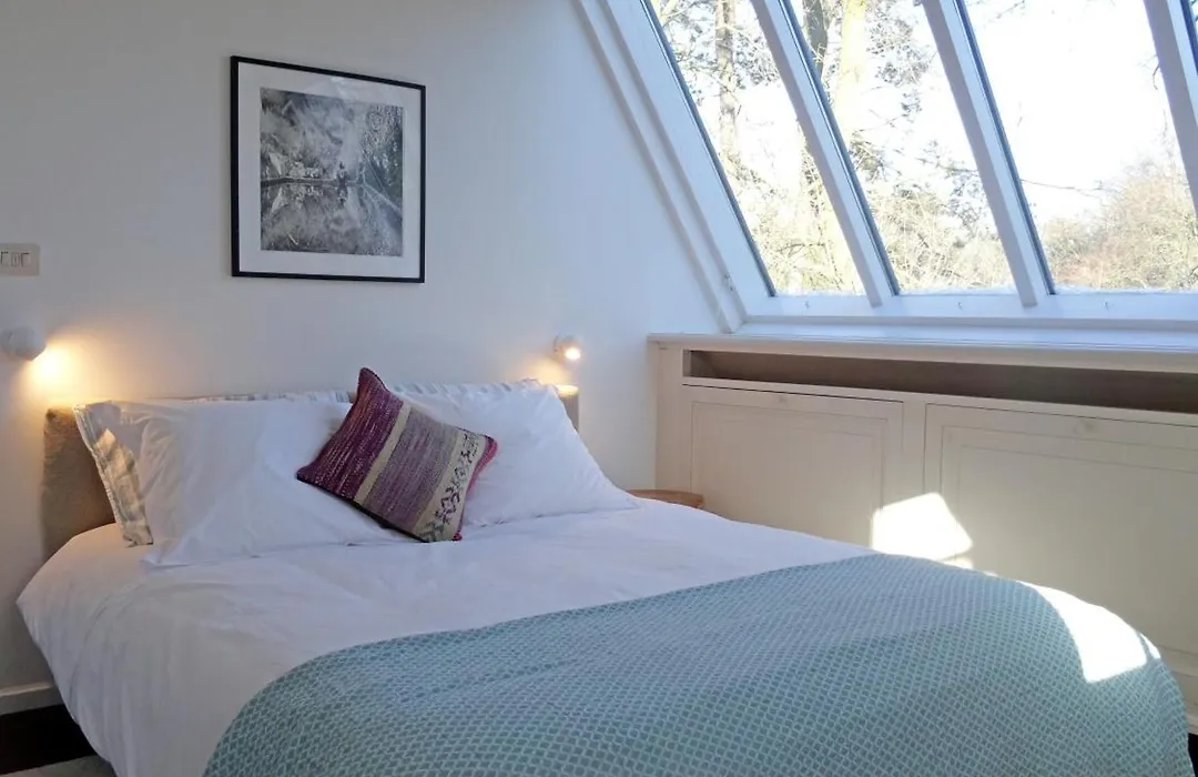 Guest house La Maison Chantecler-1
