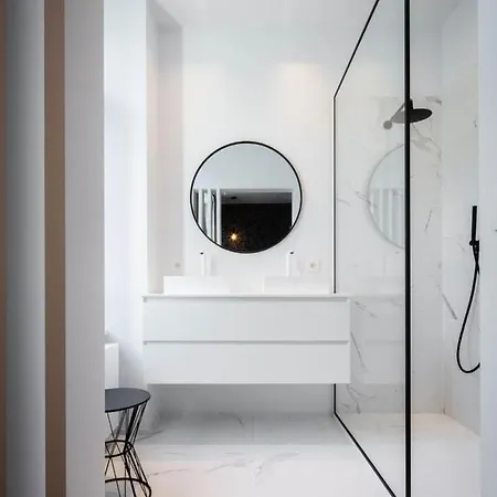 Bedrooms Fully Equipped In A Beautiful House-3
