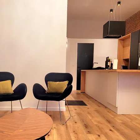 Brand New Camelia Room With Private Bathroom-2