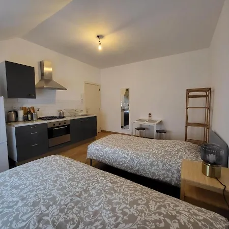 Studios Idealement Situes - Eu-2