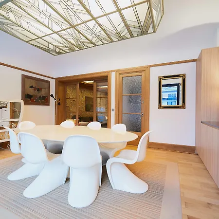 B&B Suites 124-3