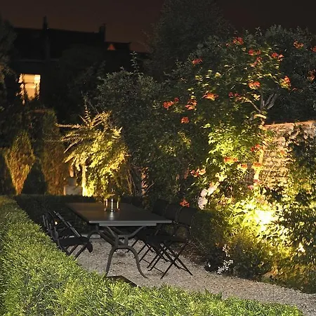 B&B Un Jardin En Ville-3